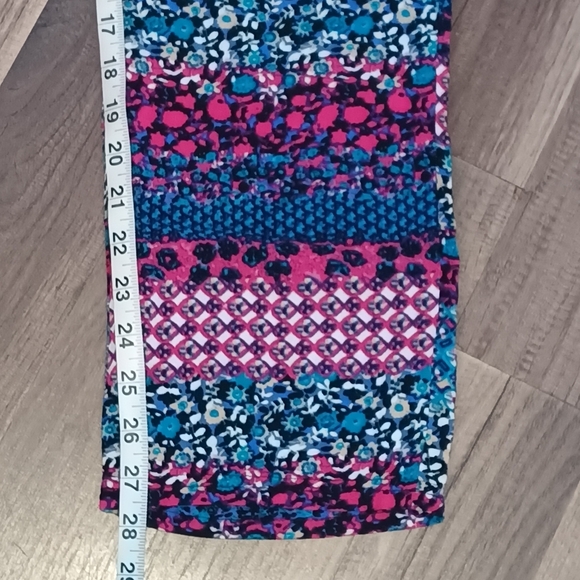 𝐁𝐎𝐍𝐆𝐎 𝐌𝐮𝐥𝐭𝐢𝐜𝐨𝐥𝐨𝐫𝐞𝐝 𝐋𝐨𝐨𝐬𝐞 𝐒𝐨𝐟𝐭 𝐏𝐚𝐧𝐭𝐬 - Picture 6 of 10